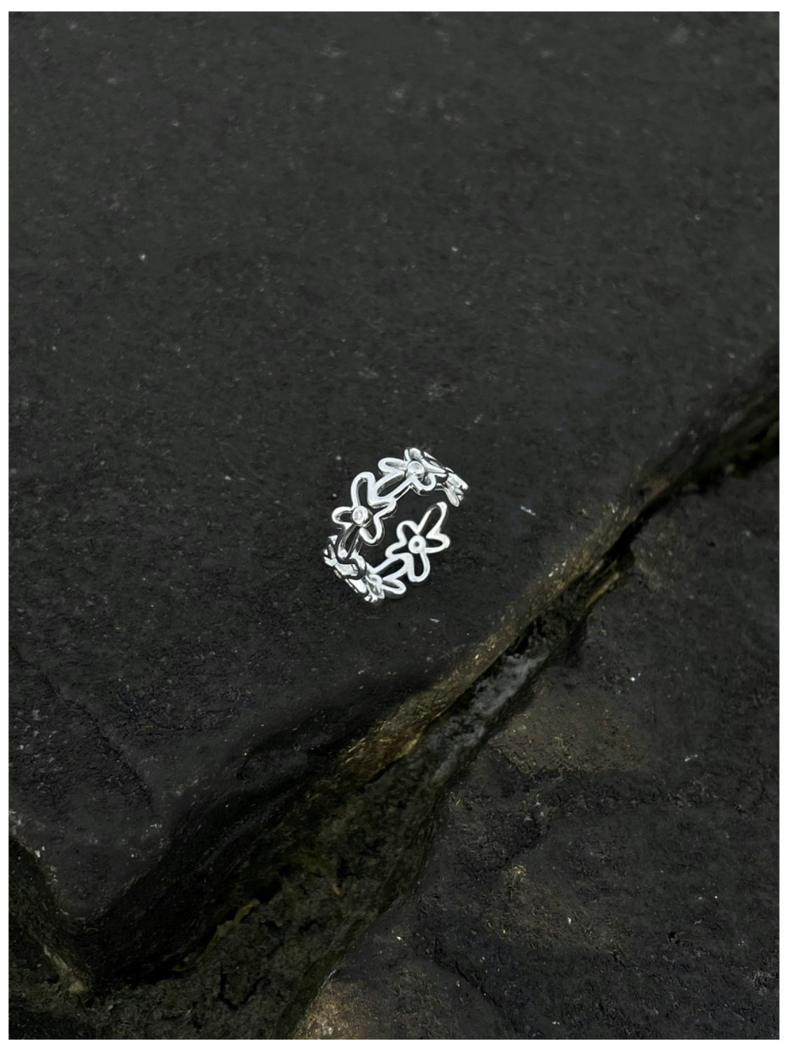 Dancing Daisy's Ring